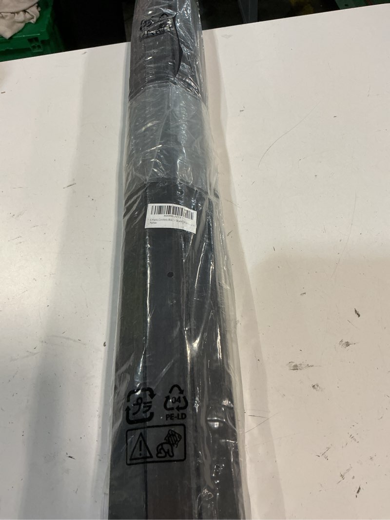 Condition photo showing Good Condition for 6 packs temporary blinds for windows, easy to cut and install, window shade 36" w x 72" l, paper blinds for windows with 12 clips black-01
