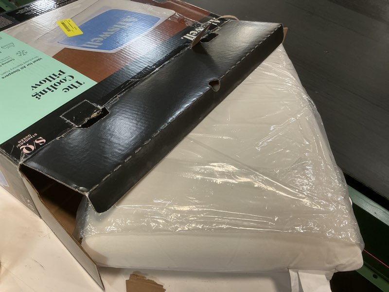 Condition photo showing Good Condition for allswell cooling pillow, standard/queen, adult