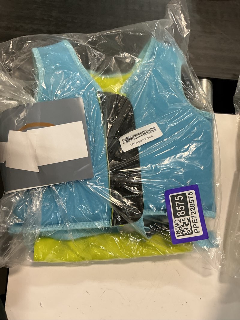 Condition photo showing New/Like New for pottwal swim vest for kids - swim jacket - made of neoprene & epe - with adjustable crotch strap green small