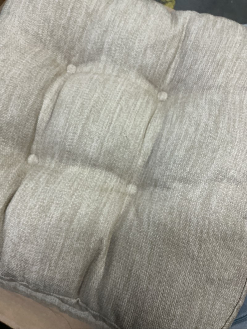 Condition photo showing Good Condition for shinnwa dining chair cushions set of 4, dual-layer memory foam kitchen chair cushions, patented design seat pads with ties, 16.5 x 16.5 x 3.5in, 4 pack, beige 4 count (pack of 1) beige