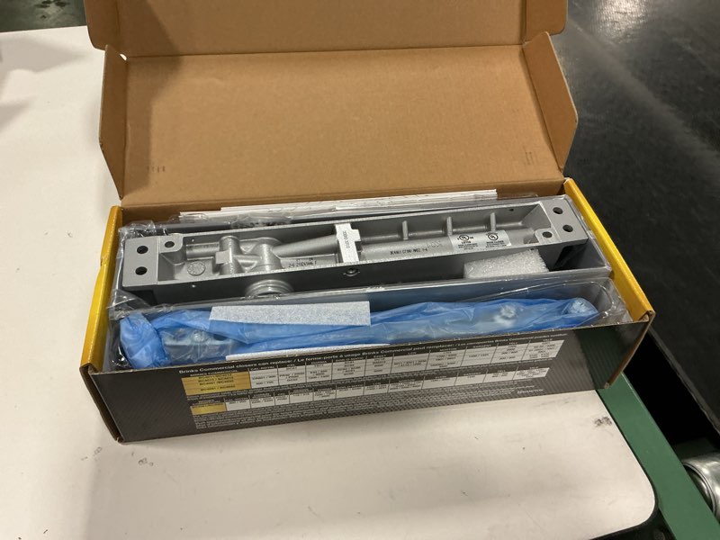 Condition photo showing Good Condition for BRINKS Commercial - Heavy Duty All-in-One Commercial Door Closer, Aluminum Finish - Adjustable from Size 1 to Size 5 with a 180-Degree Opening Range
