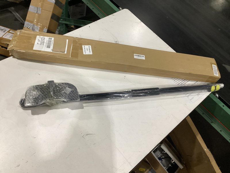 Condition photo showing New/Like New for huaaliuche 8 foot extension handle for board corner protector, cargo load corner protector v edge guards handle