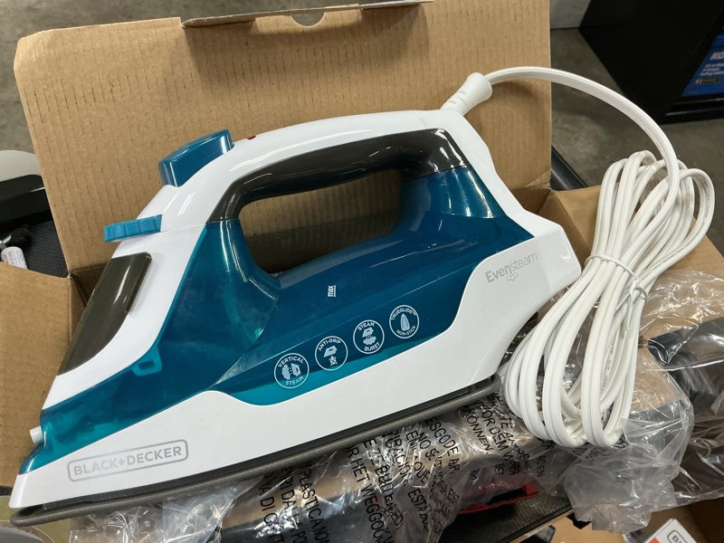 Condition photo showing As Is for black & decker easy steam compact iron