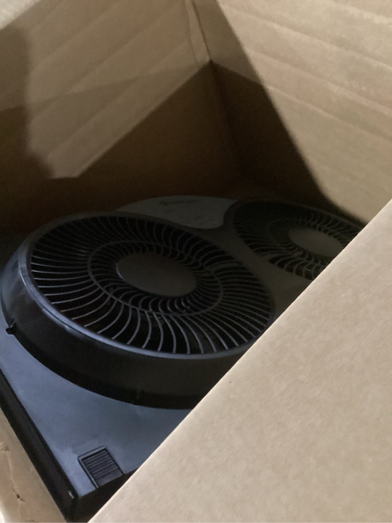 comfort zone 9-inch reversible twin window fan with remote control – 3-speed dual blade fan with exhaust, cooling & circulate modes, expandable width 23.5" to 37", removable bug screen & tabletop feet black 3-speed w/remote