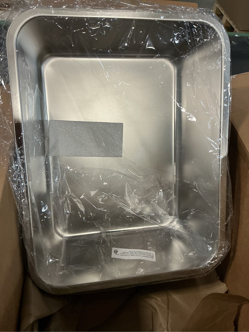 Condition photo showing Good Condition for Stainless Steel Litter Box 2 Pack, 18"x14"x6"(Height) Medium to Large Cat Litter Box Easy Clean, Non Stick Metal Litters Boxes No Smell for Full-Grown Cats or Kitty/Kitten 2 Pack-L(17.7"x13.8"x6")