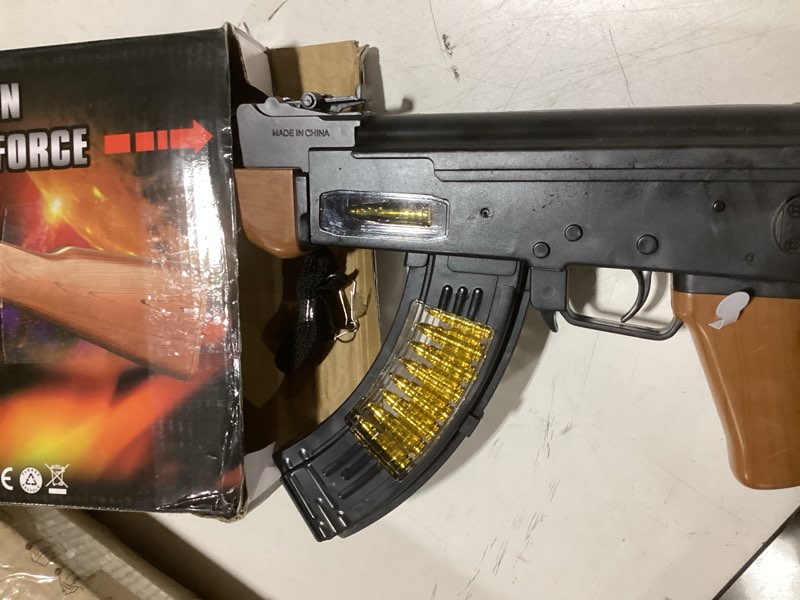 Condition photo showing Good Condition for special forces ak-47 electric gun toy p most popular gifts for children children special toy gun with dazzling light, amazing sound & unique action