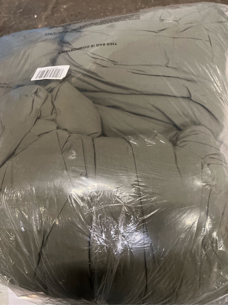Condition photo showing Good Condition for cotton pintuck comforter, king/cal king, dusty olive