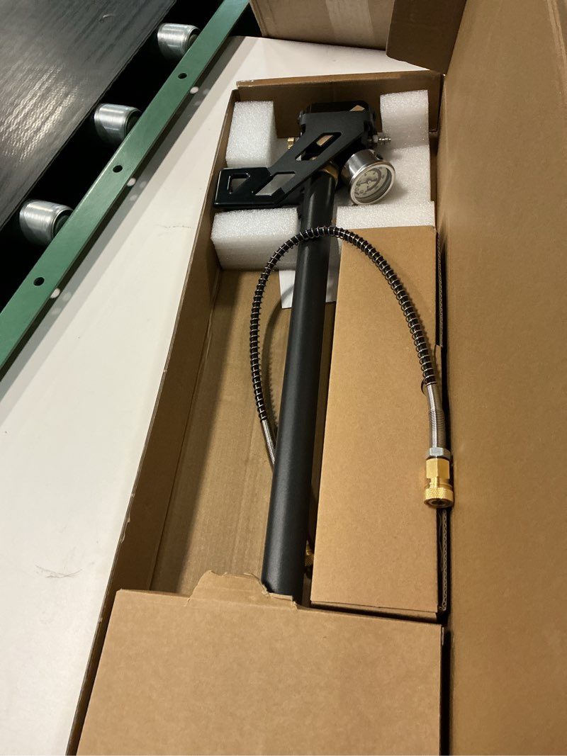 Condition photo showing Good Condition for PINTY PCP Hand Air Pump, 4500 psi High Pressure Hand Pump 4-Stage