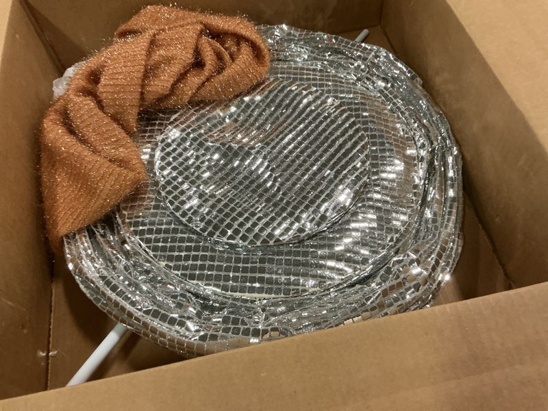 Condition photo showing Good Condition for 4.17 ft Christmas Disco Snowman Decoration Foldable & Collapsible Christmas Disco Ball Snowman with Knitted Scarf Hat Reflective Glitter Decor for Xmas Winter Holiday Indoor Home Pub