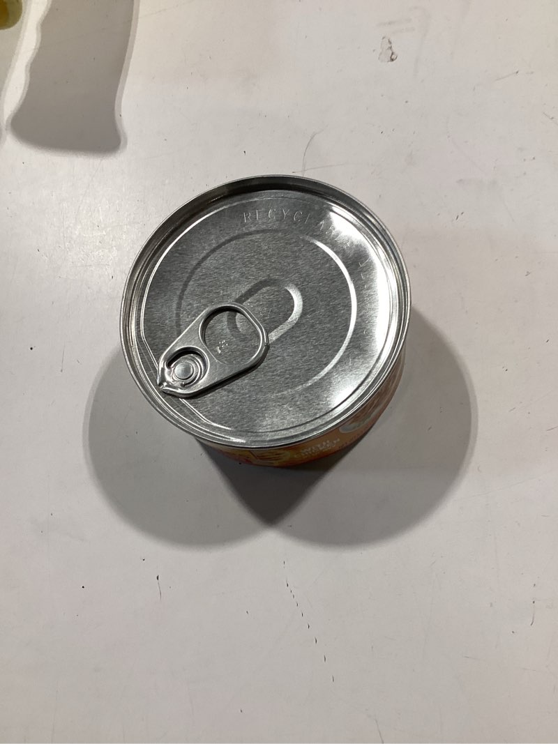 Condition photo showing New/Like New for friskies prime filets cat food 5.5 oz (pack of 24)