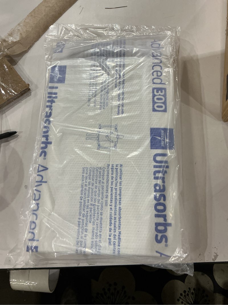 Condition photo showing New/Like New for Medline Advanced Ultrasorbs Drypads, 30\\\" x 36\\\", 70 Count, Large Disposable Bed Pads, Incontinence Bed Pads, Super Absorbent Chucks For Adults, Elderly, 300 lb Weight Capacity 70 Count (Pack of 1)