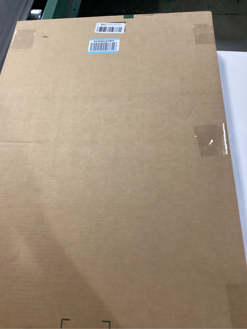 Condition photo showing New/Like New for martha stewart miles modern diamond anti-fatigue air-infused kitchen mat, blue, 19.6"x32" blue 1'8" x 2'8" (rectangular)