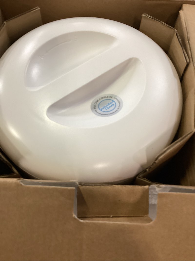 Condition photo showing Good Condition for petlibro automatic cat feeder with camera for two cats, 1080p hd video with night vision, 5g wifi pet feeder with phone app control, 2-way audio for cat & dog, low food & motion & sound alerts white 5l (with camera)