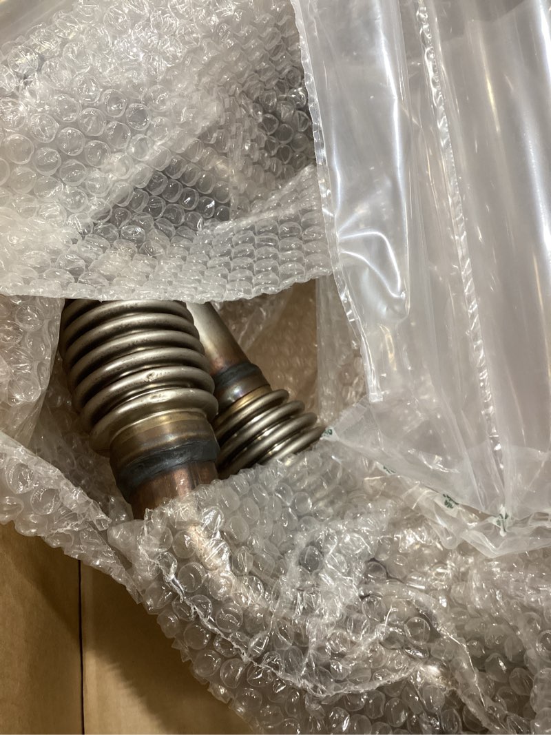 Condition photo showing Good Condition for 44620-AB620 Catalytic Converter Replacement for Subaru Forester Impreza Legacy/Outback Saab 9-2X 2.5L 16564 58285 096-1854