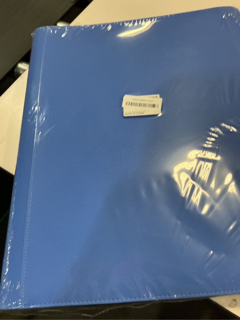 Condition photo showing New/Like New for toploader binder, holds 640 top loaders,16 pocket top loader binders for 3" x 4" rigid cards,toploader card binder for hard plastic top loaders- light blue light blue 16 pocket 640
