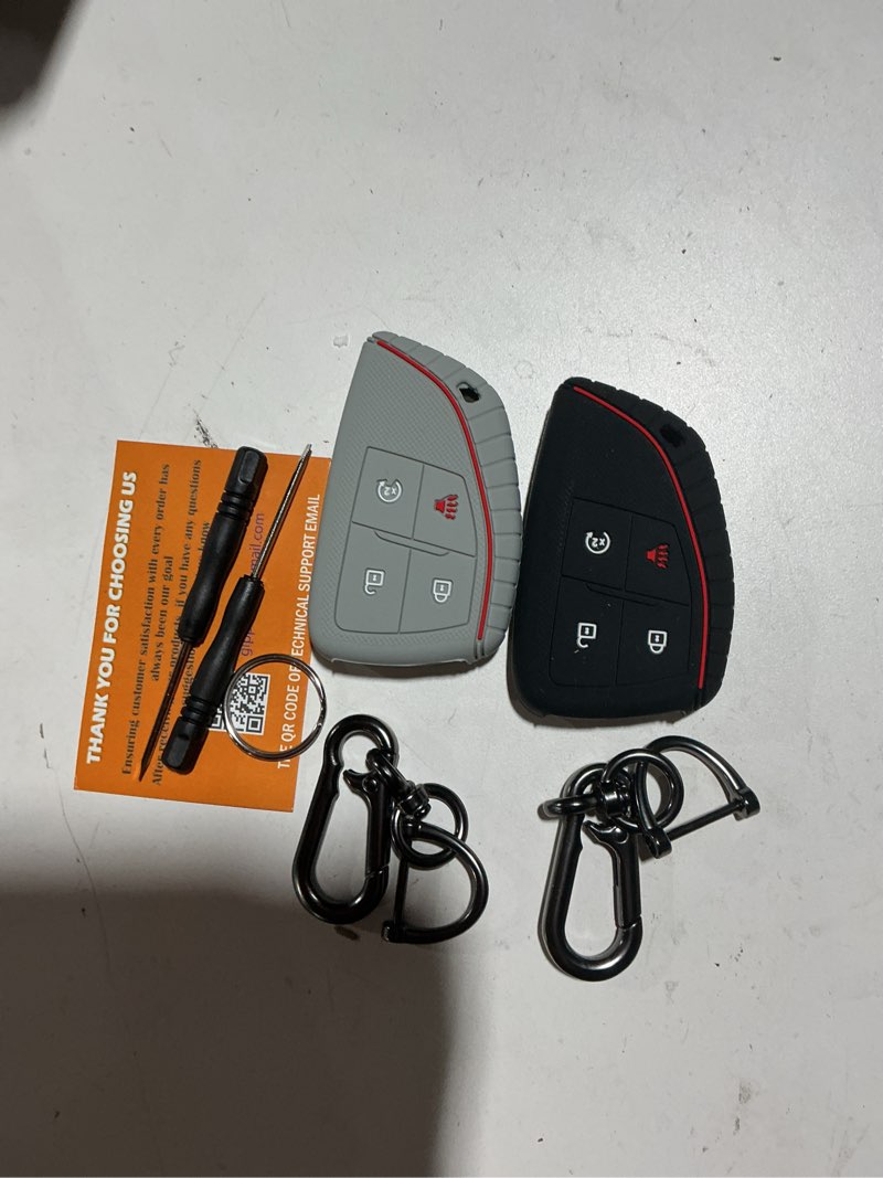 Condition photo showing Good Condition for TANDRIVE 4-Button Key Fob Cover for 2023-2025 2026 Chevy Colorado Equinox Silverado GMC Canyon Sierra 2025 Honda Prologue, Silicone, 2-Pack, Black and Gray