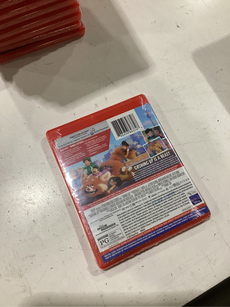 Condition photo showing New/Like New for turning red