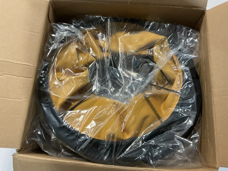 https://lotting-media.assets.bidfta.com/lotting_9550ed0e-d091-4c9b-87a4-56cbb5747431
