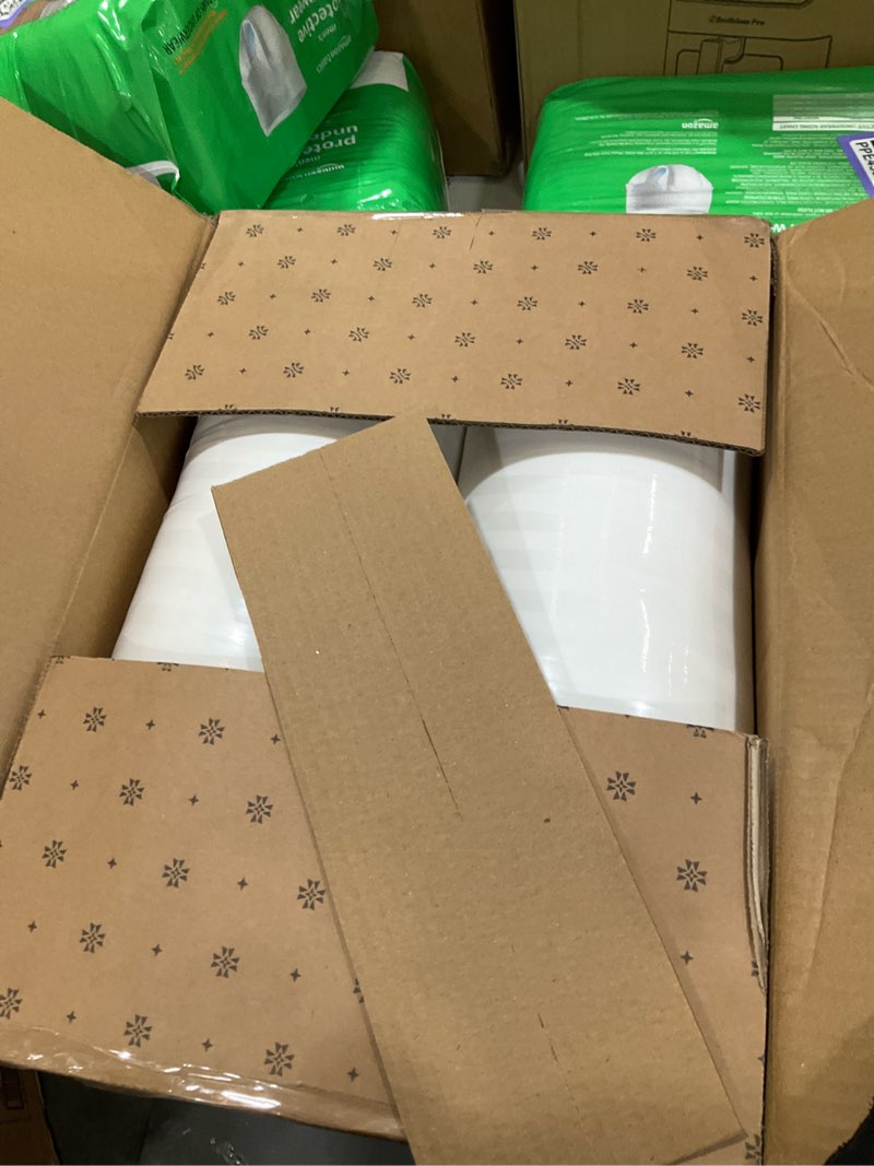 Condition photo showing Good Condition for Beckham Hotel Collection Bed Pillows Standard/Queen Size Set of 2 - Original Soft Down Alternative Pillow for Sleeping - Soft Support for Back, Stomach or Side Sleepers Queen / Standard White