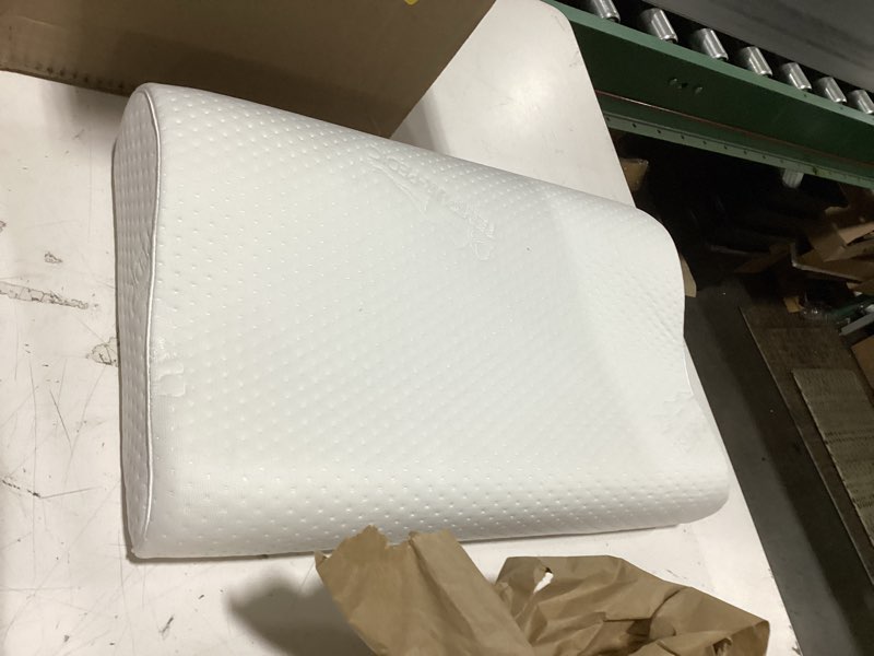 Condition photo showing Good Condition for tempur original neck pillow m (about width 50x depth 31x height 10cm)