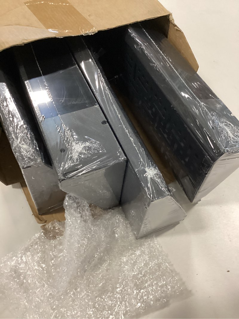 https://lotting-media.assets.bidfta.com/lotting_955e97de-556f-45b7-8baf-5f0eb91f39a9