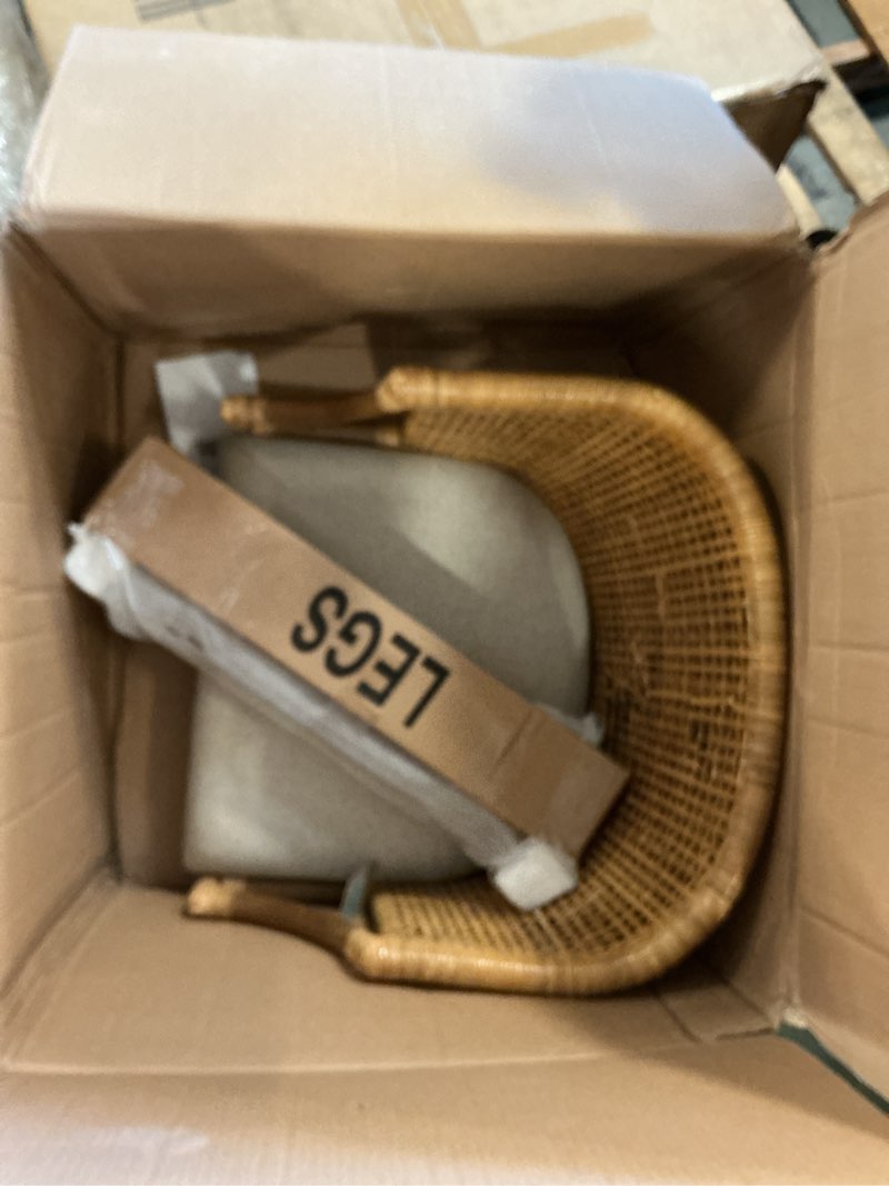 https://lotting-media.assets.bidfta.com/lotting_95650536-698a-47be-8b95-935cfd967fe9