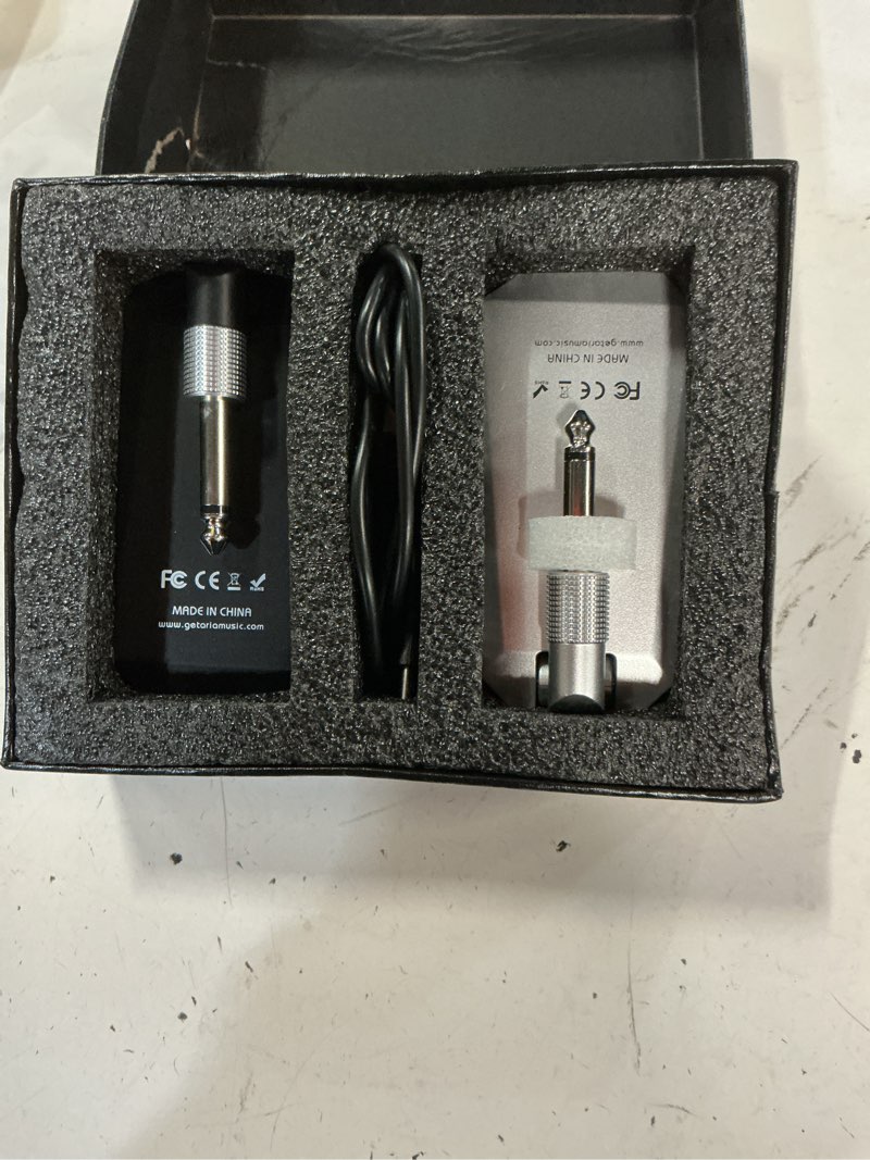 Condition photo showing As Is for 5.8hz guitar wireless system anti-interference instrument 4channels wireless transmitter receiver digital audio cordless system bass for electric guitars bass gws-26-type c charge