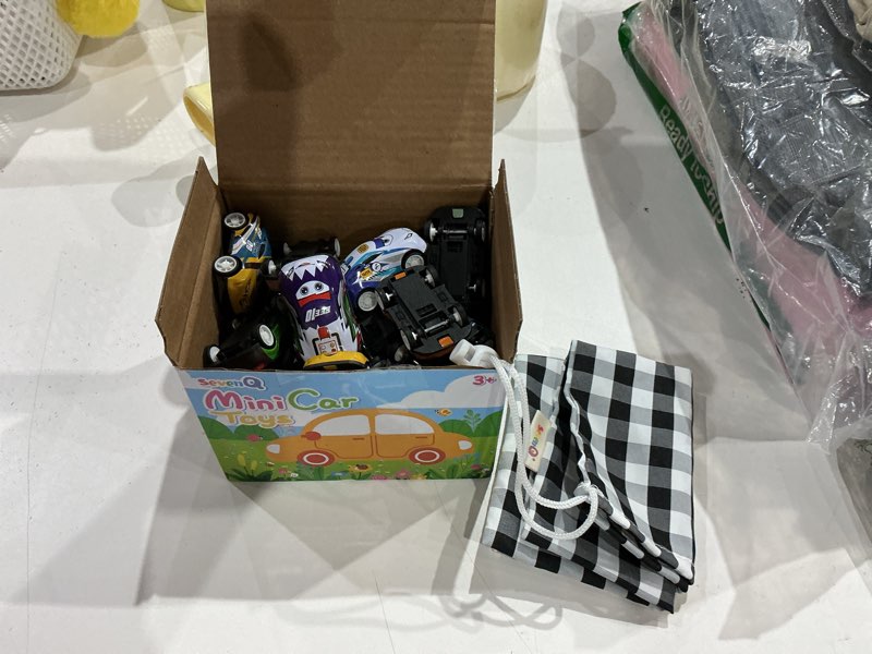 Condition photo showing Good Condition for sevenq toy cars for kids ages 4-8, 30pcs pull back cars playset with storage bags, race car party favors for toddler boys girls treasure box prizes rewards mini toys