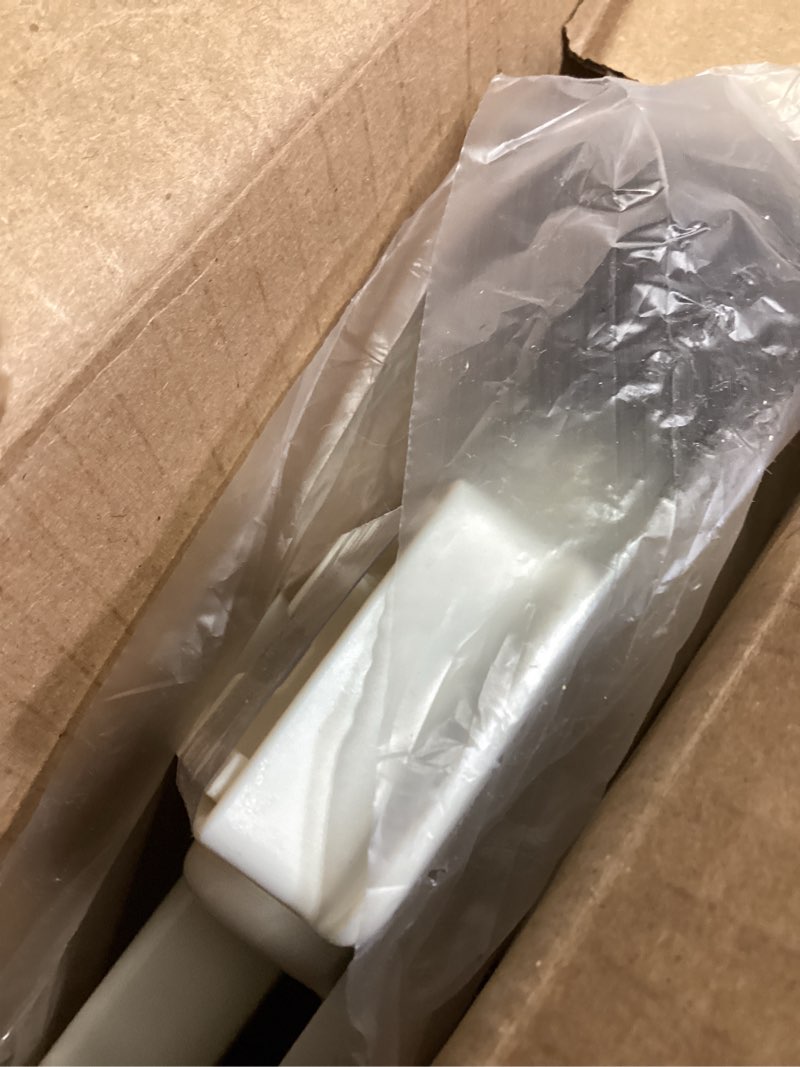 Condition photo showing Good Condition for bemis ashland modern wood toilet seat with decorative edge, slow close, secure hinges, made in usa, round, biscuit round biscuit