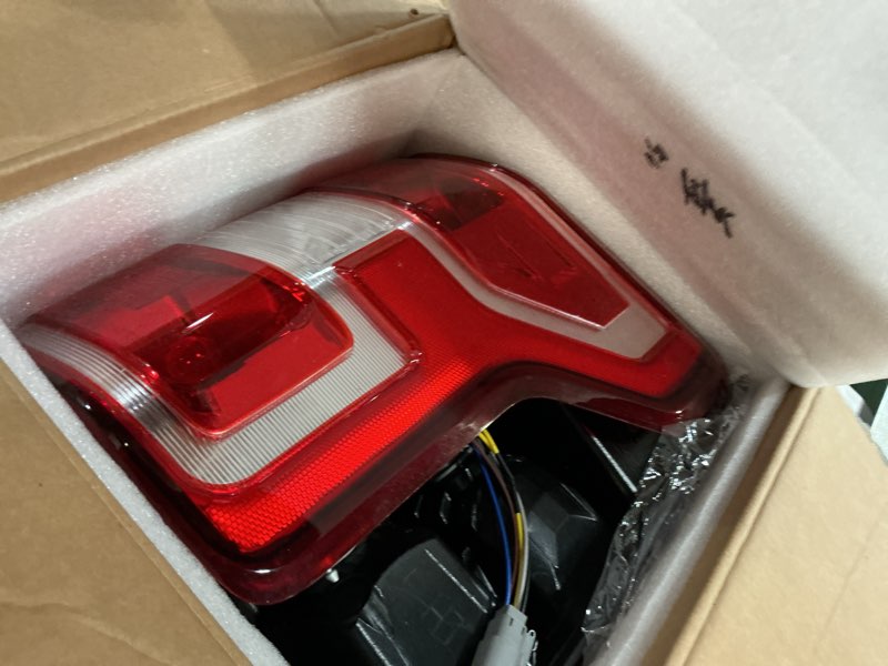 Condition photo showing New/Like New for tail lights assembly fit ford f150 f-150 xlt 2018 2019 2020 rear left driver right passenger taillight brake turn signal back up replaces jl3z-13405-h jl3z-13404-h(harness & bulb included) 2018-2020 assembly