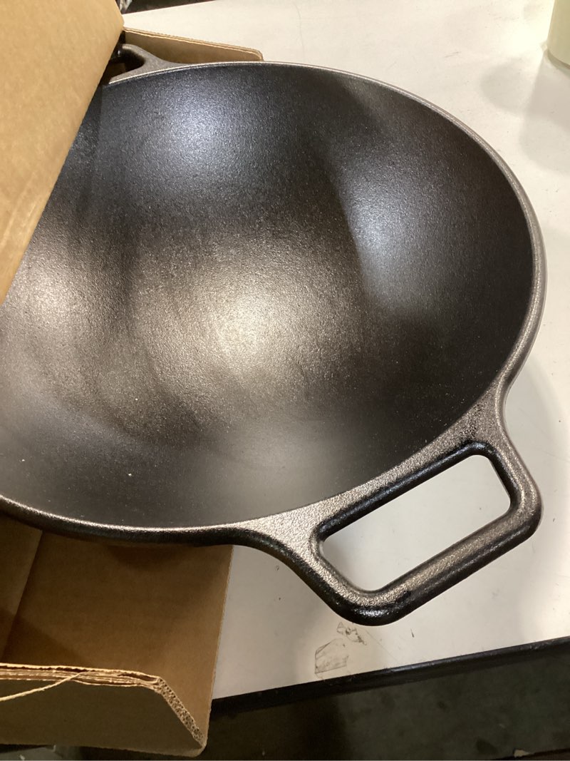 Condition photo showing Good Condition for Lodge BOLD 14 Inch Seasoned Cast Iron Wok; Design-Forward Cookware