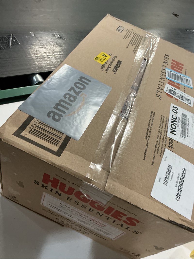 Condition photo showing New/Like New for Huggies Size 4 Diapers, Skin Essentials Baby Diapers, Size 4 (22-37 lbs), 150 Count (6 Packs of 25), Packaging May Vary Size 4 150