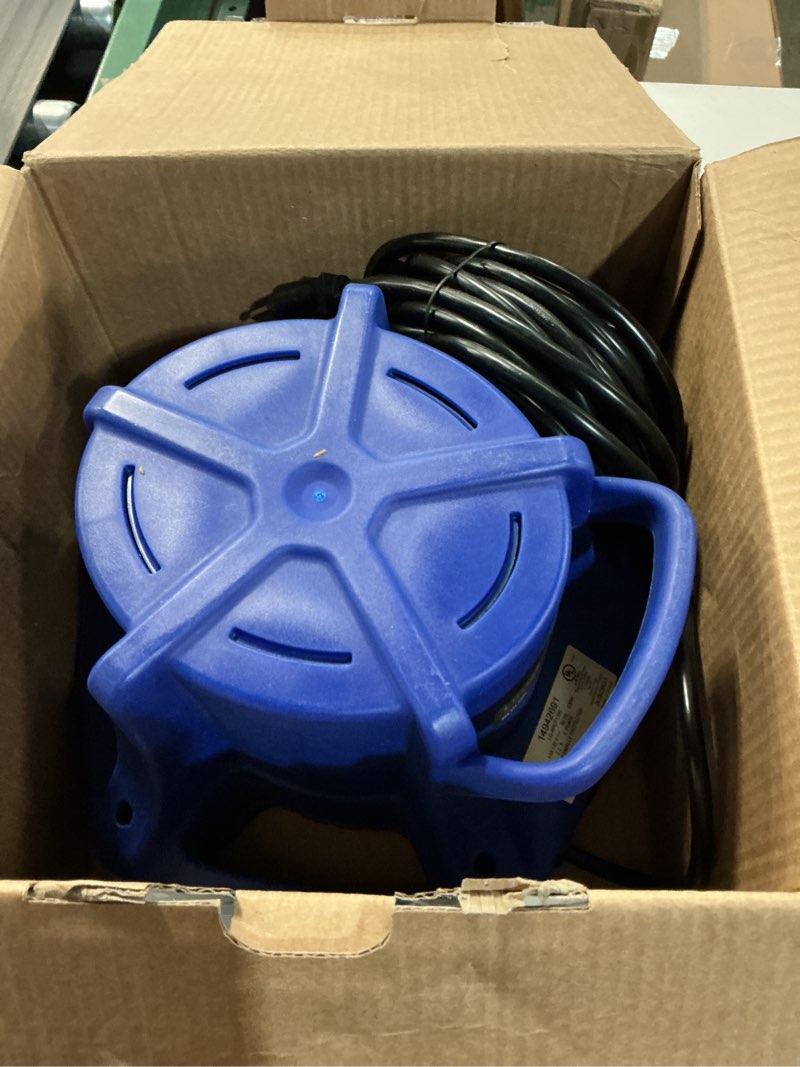 Condition photo showing Good Condition for little giant select series lg-apcp1700 1/3 hp, 1745 gph, automatic, submersible, swimming pool cover pump with 25-ft. cord, dark blue, 14942691
