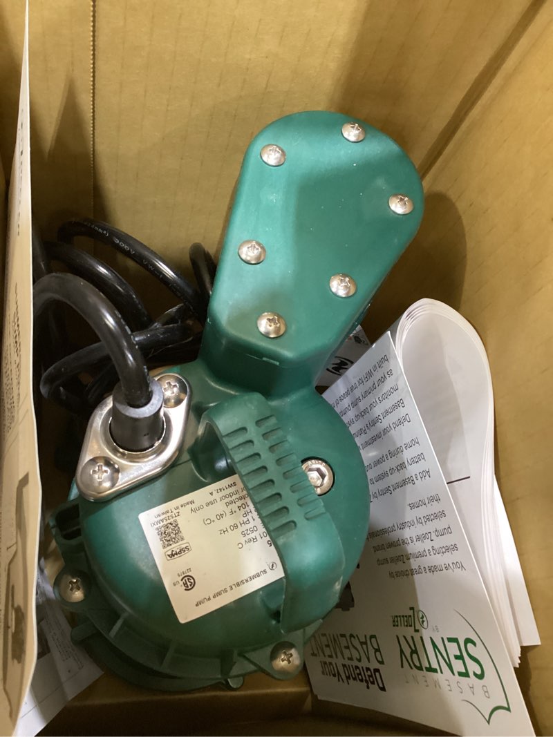 Condition photo showing Good Condition for zoeller 1/2-hp 115-volt 60-gpm cast iron submersible sump pump