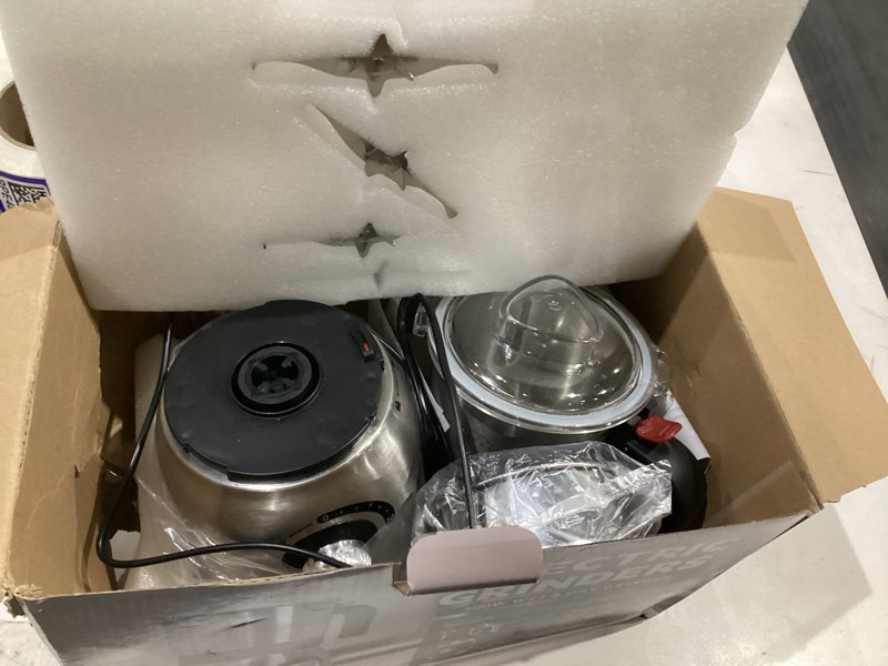 Condition photo showing Good Condition for Electric Grinder for Kitchen - 500W Grain Mill with 3 Stainless Steel Blades, Versatile Spice Grinder for Coffee, Grinding Spices, Bean, Grains, Nuts (Black)