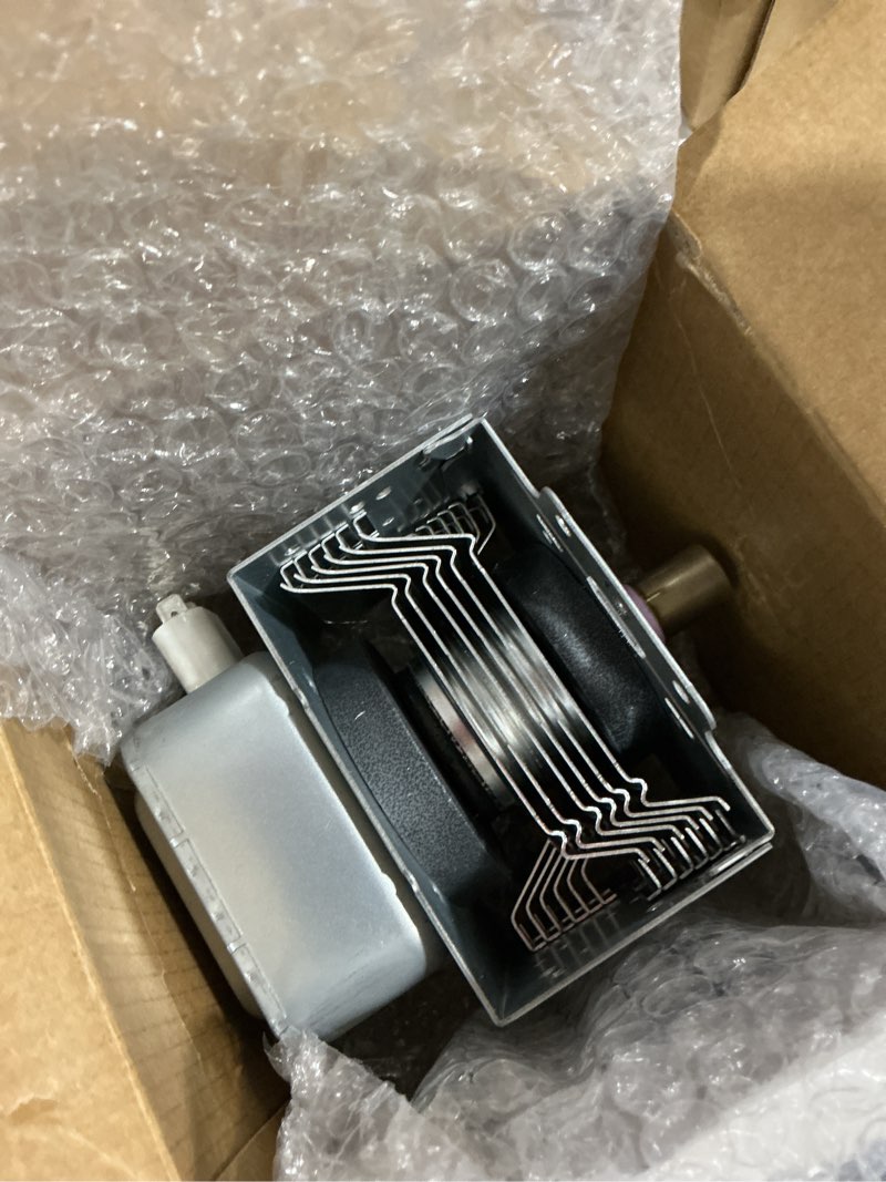 Condition photo showing Good Condition for magnetron m24fc-610a for galanz and ge wb27x11126 microwave oven magnetron repair parts replace m24fb-610a 2m248j 2m253j