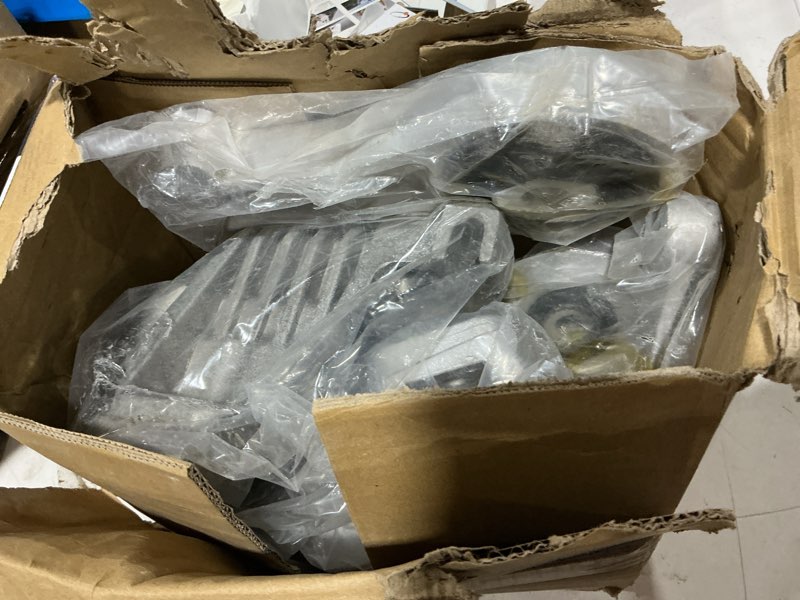 Condition photo showing As Is for sherxibo engine motor mount compatible with 2016-2017 500x 2.4l l4 sohc,2015-2017 renegade 2.4l 4l,replace for a5898 a3477 a5862 a20116 3487 3477 3576 3469