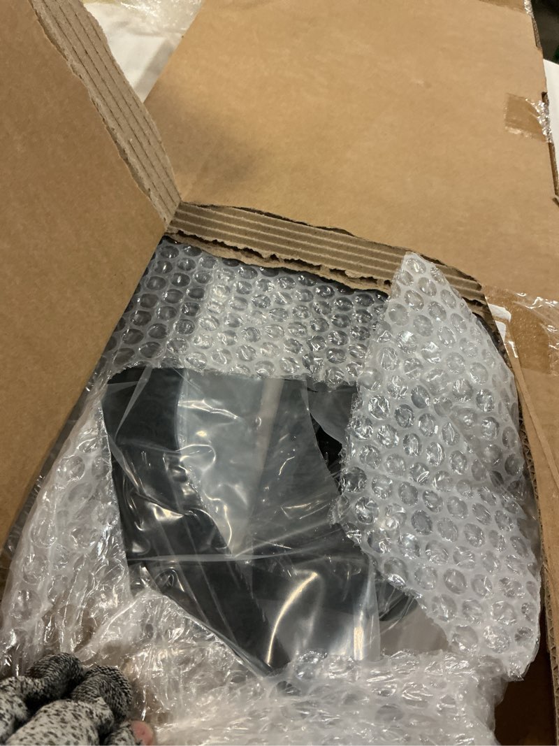 Condition photo showing Good Condition for in-channel window rain guard for chevy traverse 2018-2023 rain guards chevrolet traverse side window visors low profile vent visor window deflectors vent shades car accessories fit for 2018-2023 chevy traverse