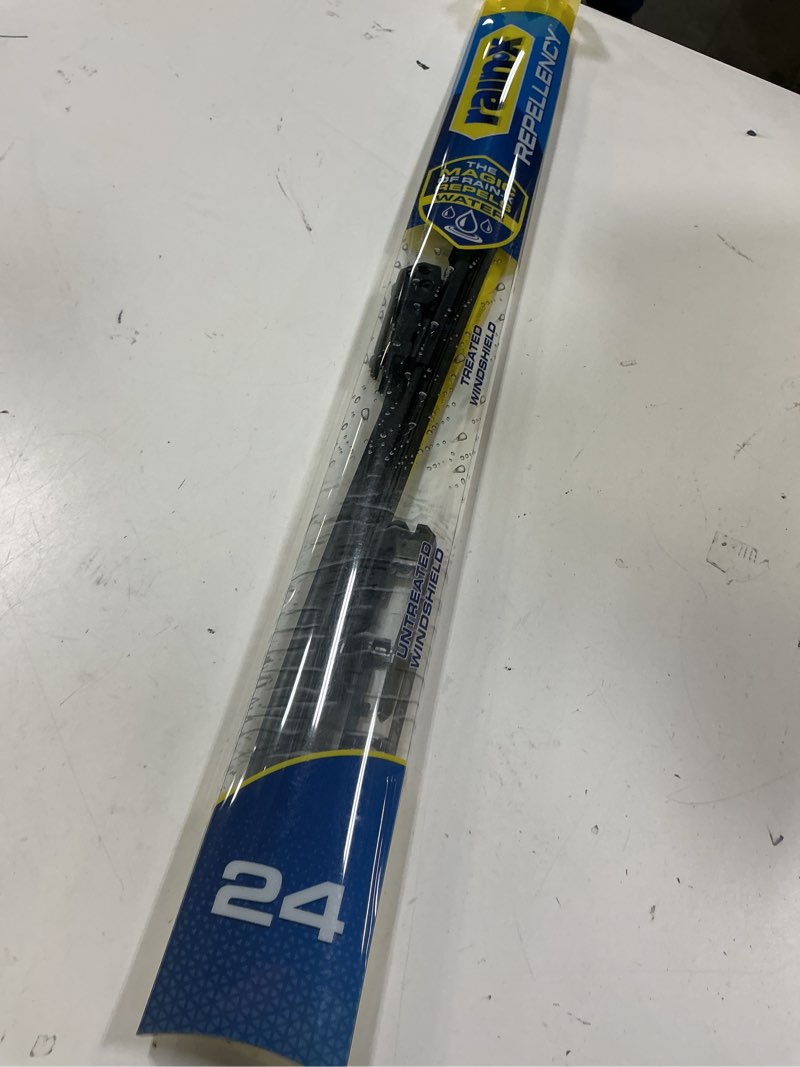 Condition photo showing Good Condition for rain-x 810324 repellency water repellent wiper blades, 24" windshield wiper,new & improved version of latitude wiper blades w/water repellency formula [amazon exclusive] 24" repellency