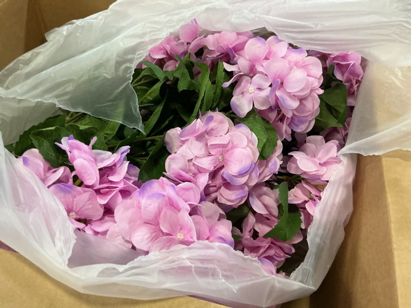Condition photo showing Good Condition for blosmon hydrangea topiary trees artificial - outdoor 2 packs 33" pink fake flower ball tree for front porch planters urns decor - 20 heads faux hydrangea bush plants with spike for garden yard patio