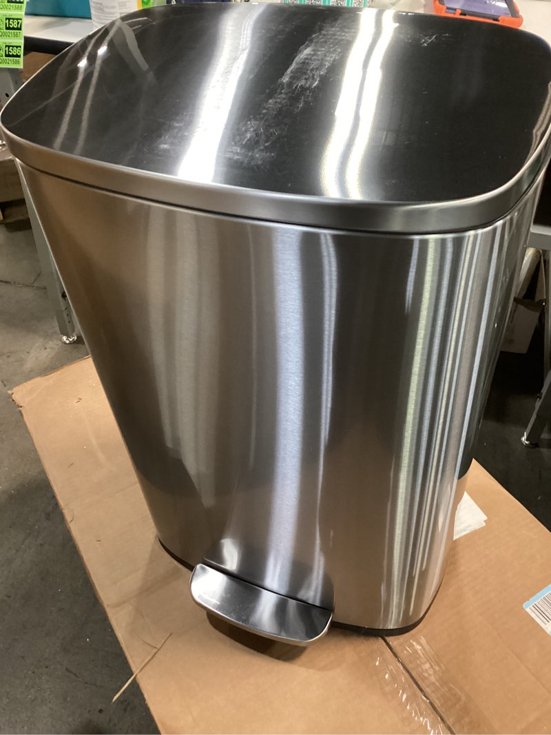 Condition photo showing Good Condition for Amazon Basics Smudge Resistant Rectangular Trash Can With Soft-Close Foot Pedal, Brushed Stainless Steel, 50L/13.2 Gal, 16.7x14.7x25.9 in, Satin Nickel Finish Satin Nickel Big, 50L/13.2 Gal
