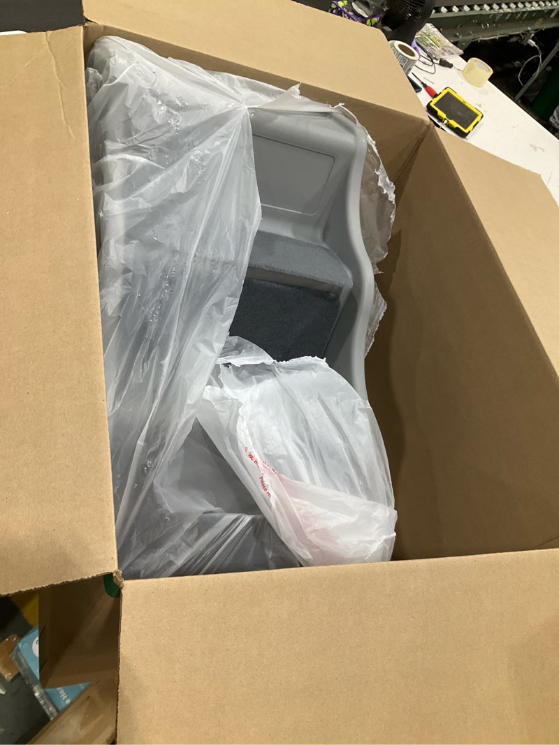Condition photo showing Good Condition for amazon basics foldable non-slip pet stairs for small dogs and cats, senior pets, easy to climb, 14.6" x 22.75" x 19.5", grey 14.6'' w x 22.75'' d x 19.5'' h grey