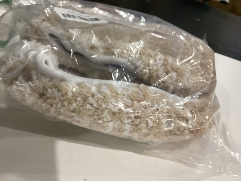 Condition photo showing Good Condition for OLANLY Soft Microfiber Bathroom Toilet Lid Cover, Machine Washable Covers, 17.5x15, Stays in Place Rubber Backing, Fits Most Round, Elongated and Oblong Lids, Accessories Decor, Beige