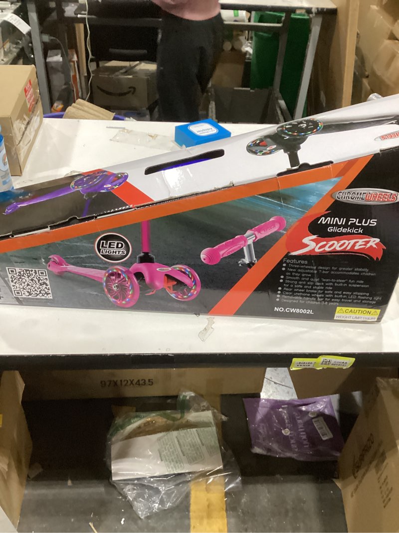 Condition photo showing Good Condition for ChromeWheels Mini Scooter for Toddlers, Deluxe 3-Wheeled Scooters for Kids, 4 Adjustable Height Glider with Kick Scooters, Lean-to-Steer with LED Light-Up Wheels for Ages 3-6 Girls Boys Blue