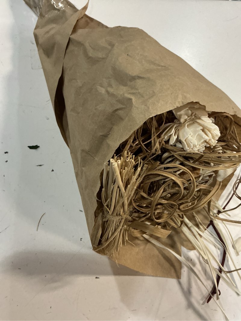 Condition photo showing Good Condition for (box of 2 pcs)22\" dried mixed floral toasted botanicals bouquet