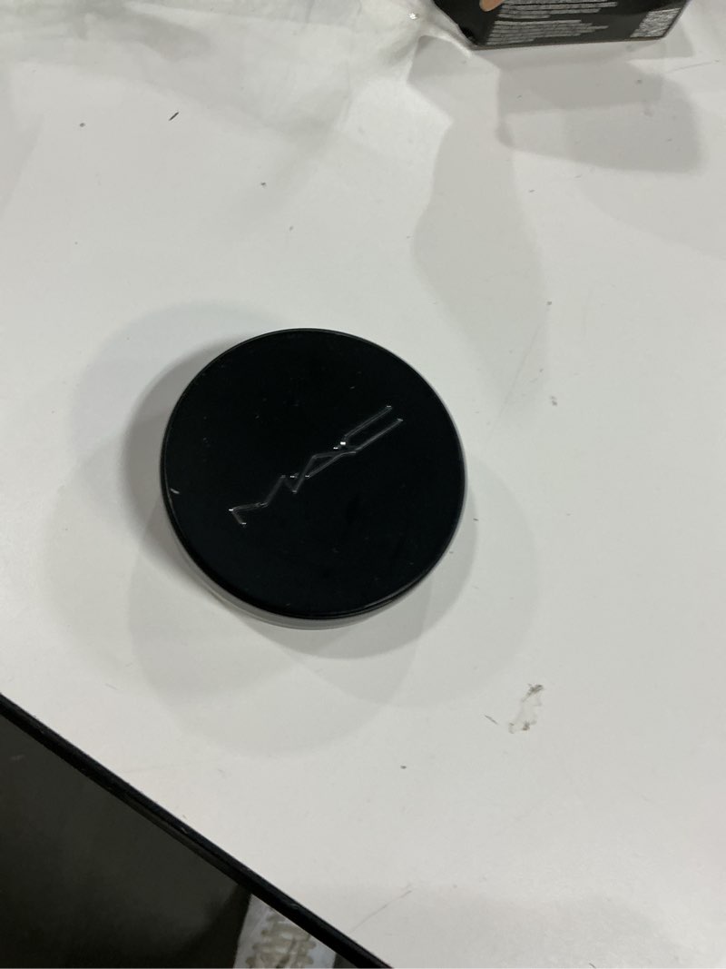 Condition photo showing New/Like New for MAC Studio Fix Powder Plus Long-wearing Foundation - One-step Application of Foundation and Powder (NW25) 0.52 Ounce (Pack of 1) New 2025 Color Formulation