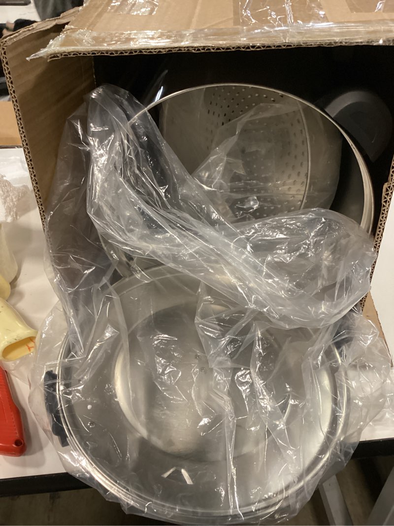 Condition photo showing Good Condition for FOHERE Coffee Maker 150 Cups Commercial, Coffee Urn 15 L/3.96 Gal Electric Hot Beverage Dispenser with Dripless Faucet, 1500W Power Quick Brew, Stays Hot for Coffee & Beverage, Catering, Party