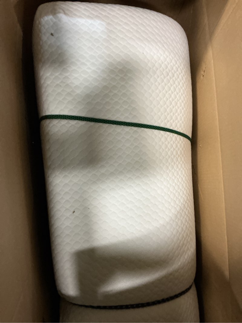 Condition photo showing Good Condition for fdw | 8 inch twin mattress | medium firm | gel memory foam mattress | white | bed in a box, certipur-us certified | pressure relief, cooling ventilated foam | washable removable cover white twin 8 in
