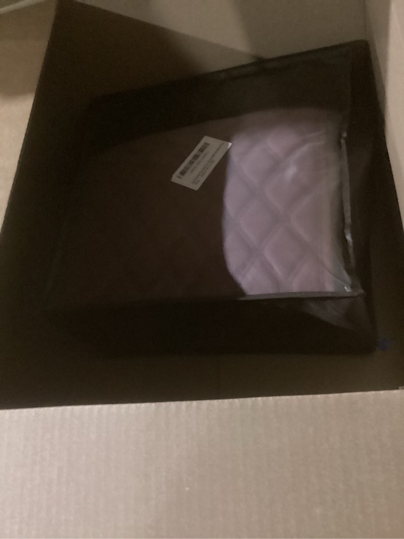 Condition photo showing Good Condition for black panther 1 pair luxury car seat covers protectors, universal anti-slip driver seat cover with partial backrest coverage (middle part only), diamond pattern, compatible with 95% cars (burgundy) diamond pattern - wine red