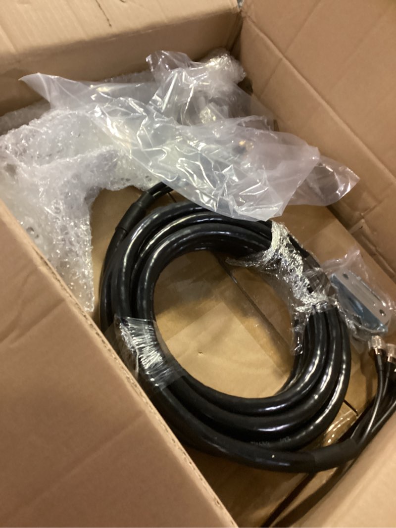 https://lotting-media.assets.bidfta.com/lotting_95ea43c6-9ae5-4dc8-9606-cab22e79211f